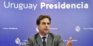 Uruguay y China inician negociaciones para acuerdo de libre comercio
