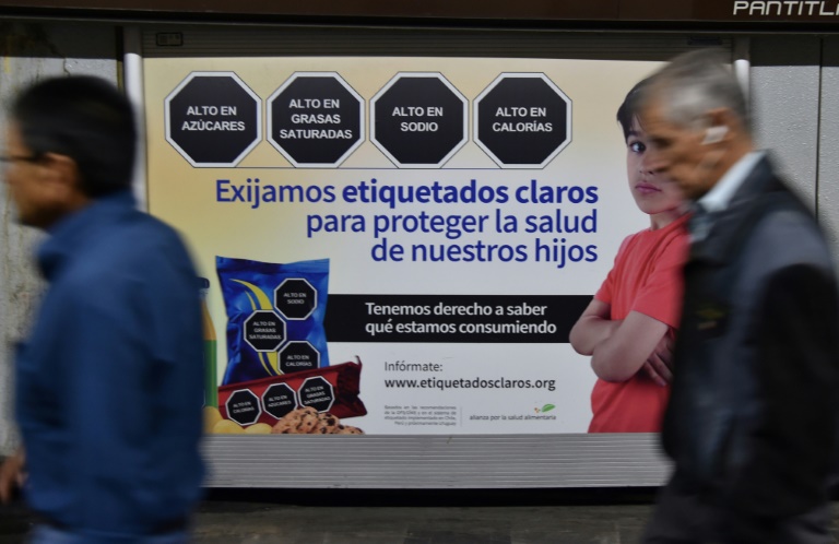 Argentina aprueba ley de etiquetas en los alimentos