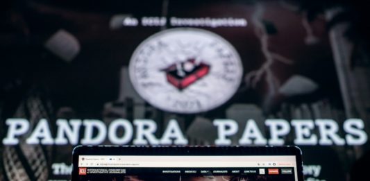 Líderes mundiales tratan de mitigar el daño de los Pandora Papers