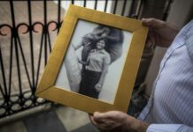 México busca a nacidos en cautiverio durante guerra sucia