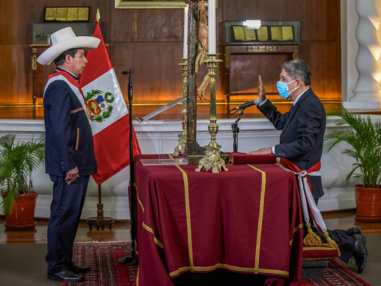 Los primeros 100 días de la presidencia de Pedro Castillo