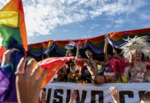 Marcha del Orgullo celebra conquistas en Argentina