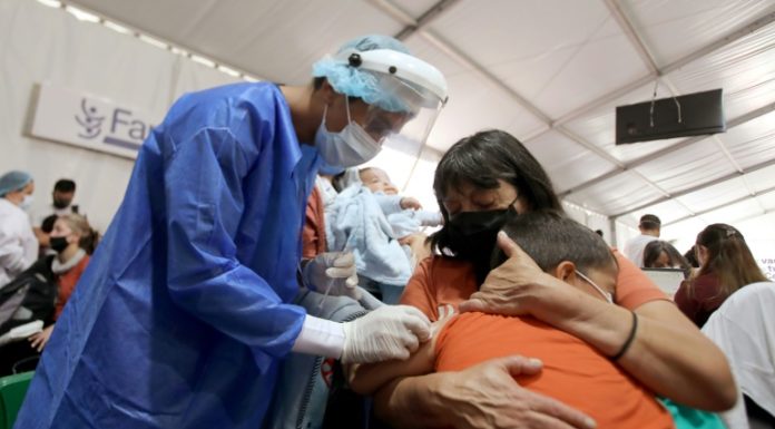 Latinoamérica apuesta a la vacunación ante Ómicron