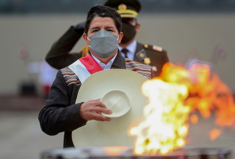 Perú enfrenta nuevamente la posibilidad de la destitución presidencial