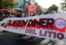 Chile adjudica explotación de litio a empresas china y chilena