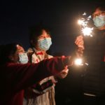 El mundo celebra otro año nuevo en medio de la pandemia