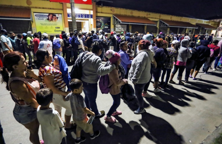 Nueva caravana de migrantes sale de Honduras hacia EEUU