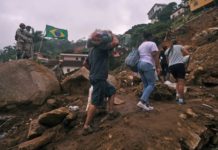 Víctimas mortales por lluvias en Petrópolis suben a 217