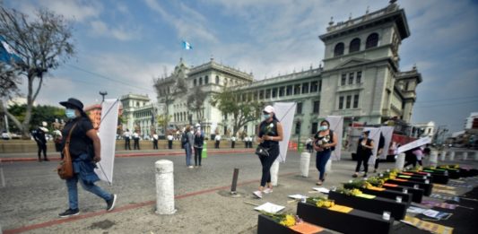 Guatemala endurece penas por aborto y prohibe el matrimonio homosexual