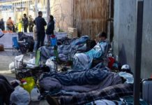 'No podemos regresar' rusos esperan en México asilo de EEUU