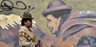 Alwa, la primera rapera aymara de Bolivia