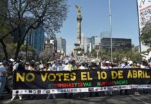 Protestan contra referendo sobre mandato de López Obrador