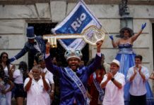 Río de Janeiro inicia oficialmente el carnaval