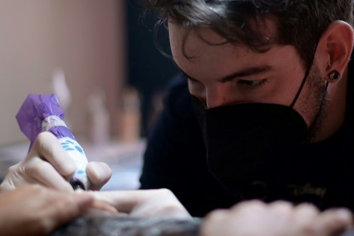Tatuajes ayudan a superar traumas de imagen o autoestima en Brasil Tatuajes ayudan a superar traumas de imagen o autoestima en Brasil