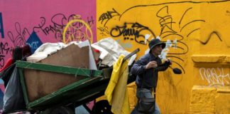 La basura de otros alivia la pobreza en Colombia