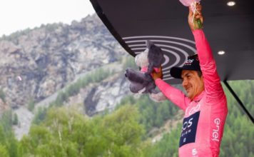 Richard Carapaz lidera al cuarteto que aspira al Giro de Italia