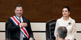 Rodrigo Chaves asume como el 49º presidente de Costa Rica