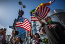 Fiesta de independencia ecuatoriana en el corazón de Los Ángeles