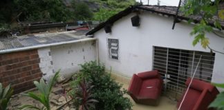 Residentes de Recife temen nuevos deslaves por las lluvias