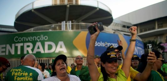 Bolsonaro se lanzó a la reelección en un acto en Río de Janeiro