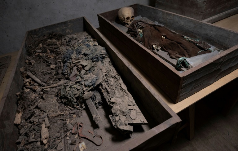 Encuentran cripta subterránea en iglesia colonial de Perú