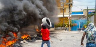 Enfrentamiento de pandillas paraliza a Puerto Príncipe