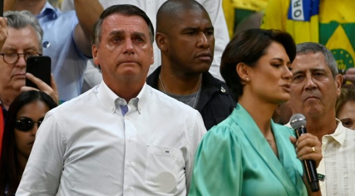Reúnen más de 500.000 firmas en manifiesto por la democracia en Brasil
