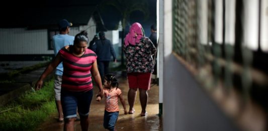 Tormenta Bonnie pasa por Nicaragua y se dirige hacia el Pacífico