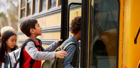 Distrito Escolar de Escuelas Primarias de Anaheim inicia nuevo año escolar