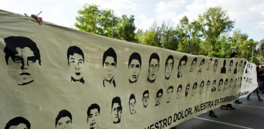 Informe señala responsables de desaparición de estudiantes de Ayotzinapa