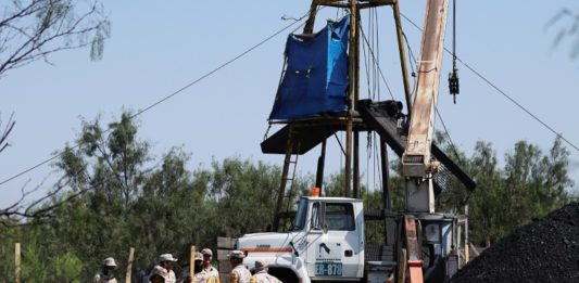 'No pierden la esperanza' sigue búsqueda de mineros atrapados en México