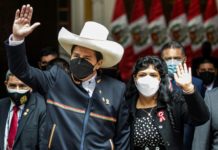 Presidente de Perú y su familia enfrentan audiencias judiciales