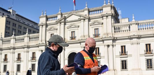 Texto de propuesta de Constitución en Chile despierta el interés del público