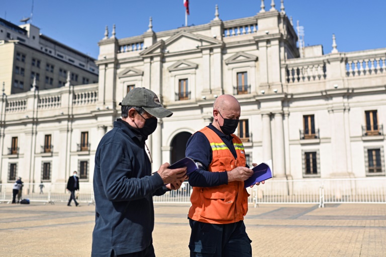 Texto de propuesta de Constitución en Chile despierta el interés del público