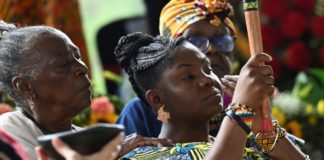 Vicepresidenta de Colombia visita su pueblo tras asumir el poder