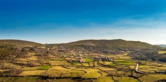 Agricultores aprenden a trabajar en armonía con el medio ambiente