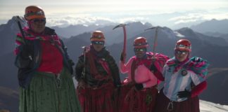 Cholitas Escaladoras conquistan montañas en Bolivia contra el machismo