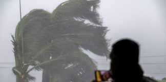 Huracán Ian causa inundaciones al tocar tierra en Florida