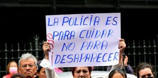 Polémica por mujer desaparecida en escuela de policía de Ecuador