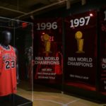 Subastan camiseta de Michael Jordan por 10,1 millones de dólares