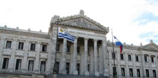 Diputados de Uruguay aprueban proyecto para legalizar la eutanasia