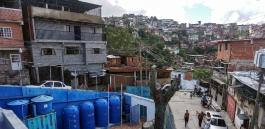 'Lata de agua', un proyecto de captación de lluvias en Venezuela