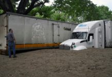 Roslyn deja daños materiales en México y se degrada a tormenta tropical