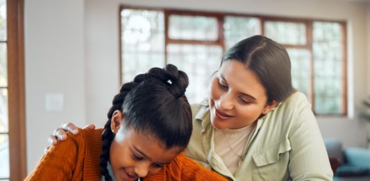 UNESCO enfatiza la importancia de la educación en la lengua materna