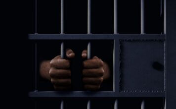 Extraditan a EEUU a cuatro ciudadanos de Guatemala bajo cargos de tráfico humano