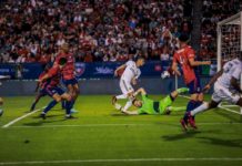 LA Galaxy pierde 3-1 su partido inaugural de la MLS ante el FC Dallas