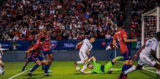 LA Galaxy pierde 3-1 su partido inaugural de la MLS ante el FC Dallas