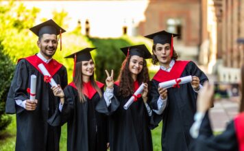 TurboTax ofrece becas a estudiantes latinos a través del programa #LeadingConEducación