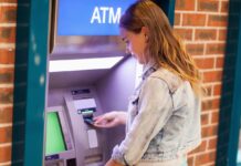 Consejos para graduados que buscan independencia financiera