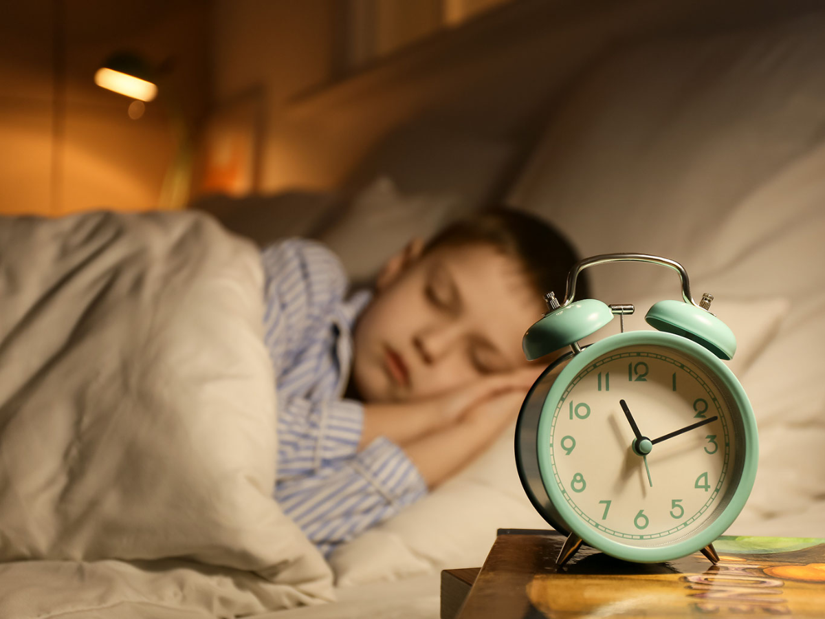 Importancia de ajustar el horario de sueño para el regreso a clases